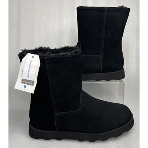 Time and Tru Women's Genuine Suede Cozy Slip On Black Boots Size‎ 6 NEW